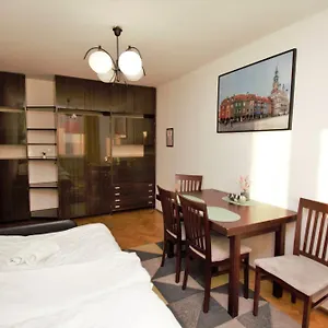 roomspoznan-pl-powstancow-wielkopolskich-23-24h-self-check-in.poznan-hotels.com/