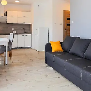 apartament-bursztyn-kolobrzeg.kolobrzeghotels.com/