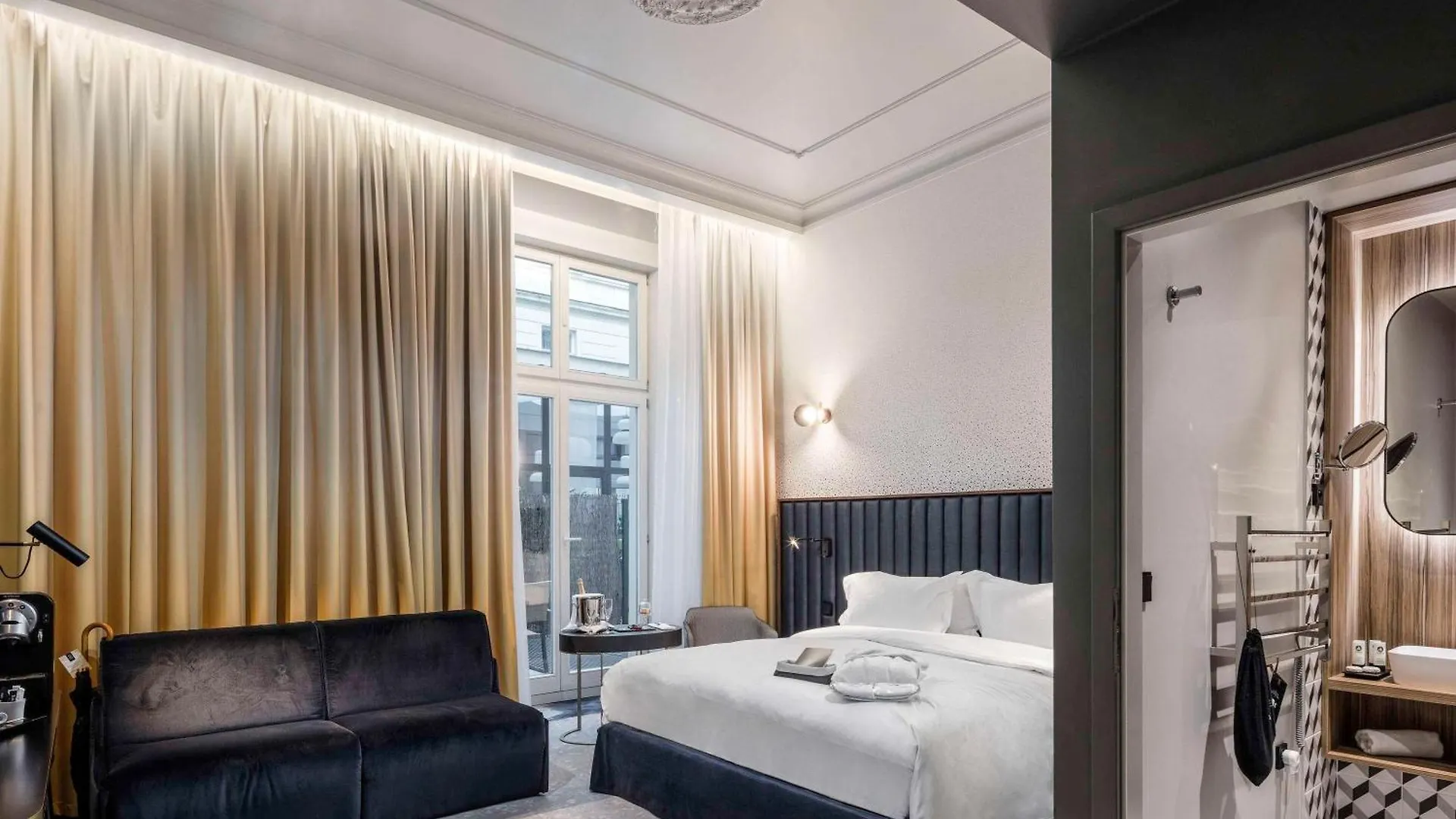 Hotel Century Old Town Prague - Mgallery Hotel Collection 4*,  צ'כיה